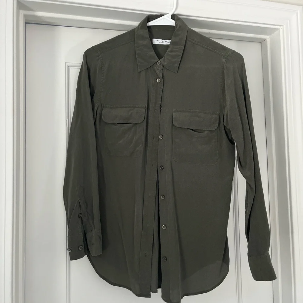 Equipment Olive Green 100% silk Button-Down blouse XS - Picture 1 of 4